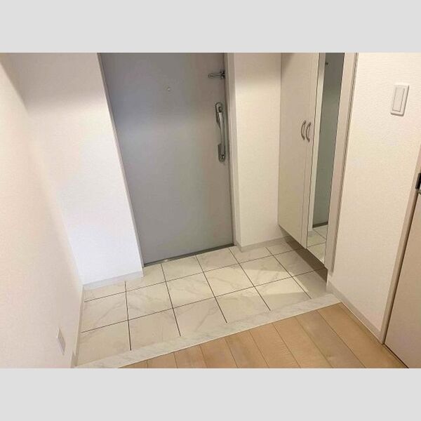 TEC Residence0703号室 同建物別部屋の参考画像