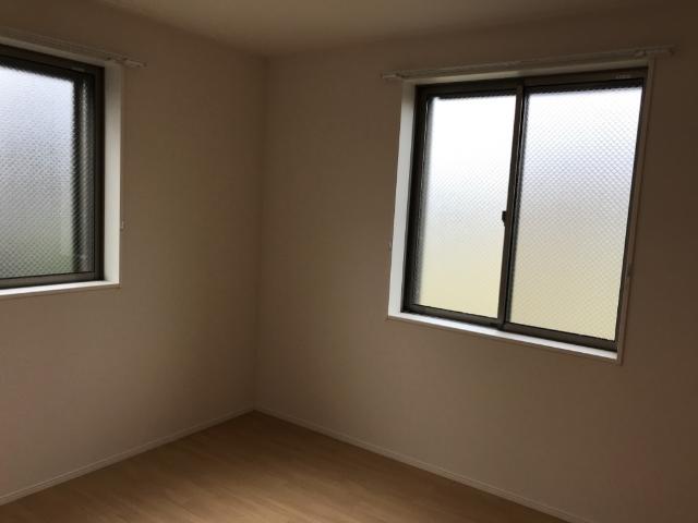 メリーガーデン 室内