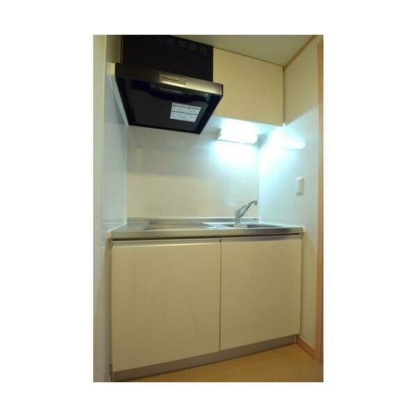 パインツリー キッチン