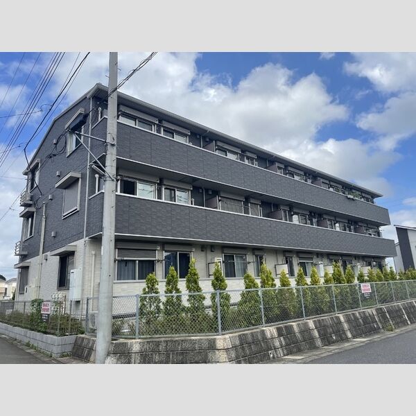 コンフォルト305号室 建物外観