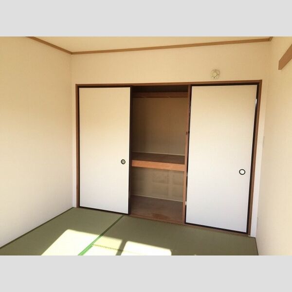 サンライン　Ⅱ201号室 押入  和室