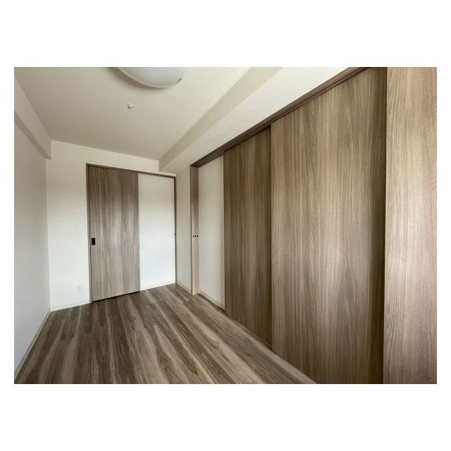 プレサンスブルーム浅草 寝室