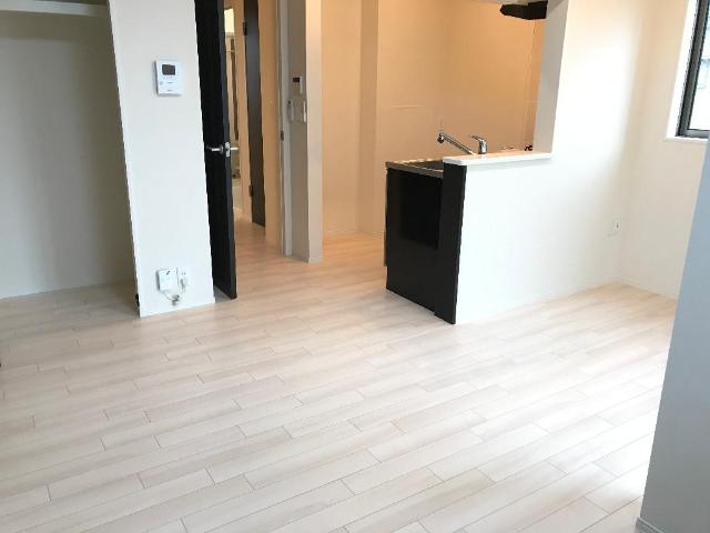 ラ・ベル・オロール202号室 リビング（イメージ）