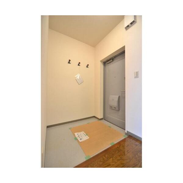 コーポレート武蔵境301号室 玄関