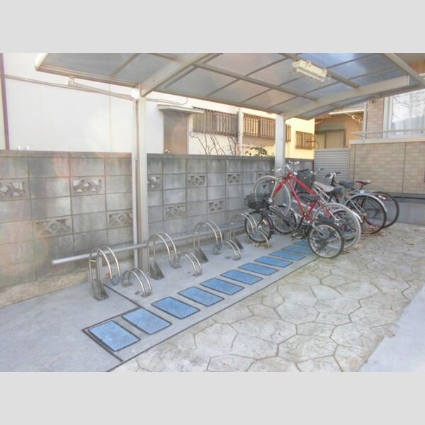 プランドール・モトユ 駐輪場