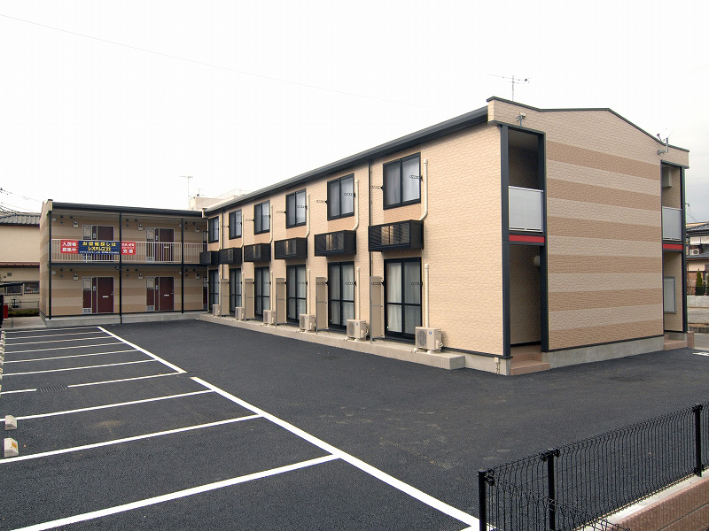 レオパレス今泉の外観画像