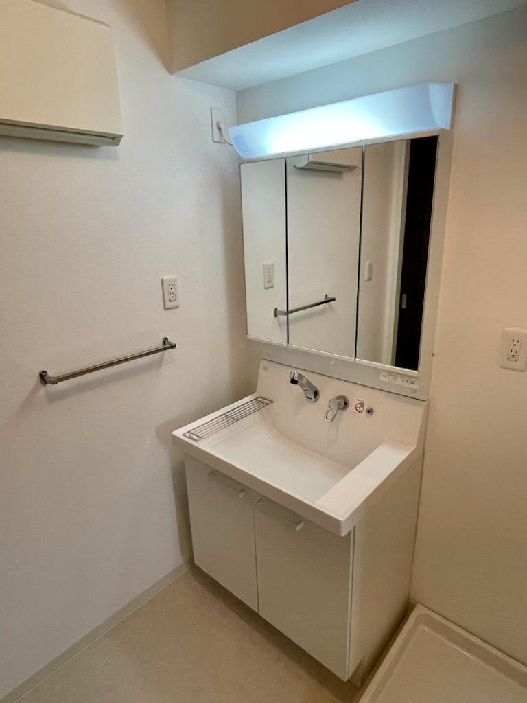 ＪＯスターブル0101号室 洗面