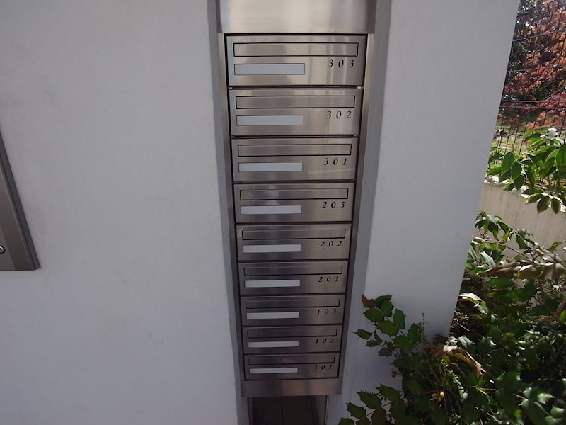 Blanc　foret3階 エントランス