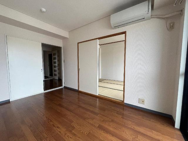 レジデンス２１ 南側洋室