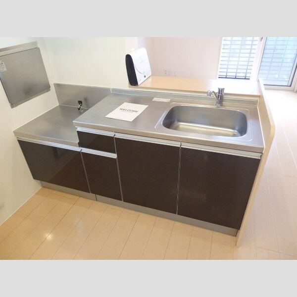 Living Court 対面キッチン