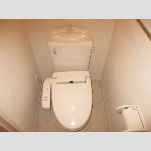 リビングタウン南花島　C トイレ(1F)