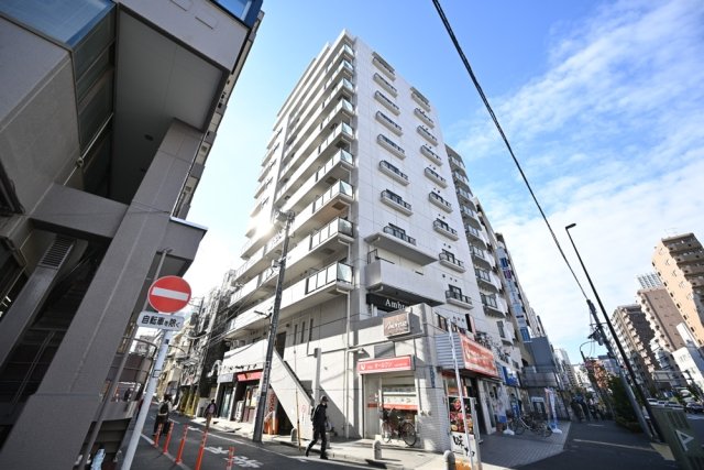 ウイン四ツ谷7階 外観