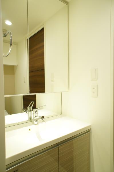 リージア中野新橋4階 洗面