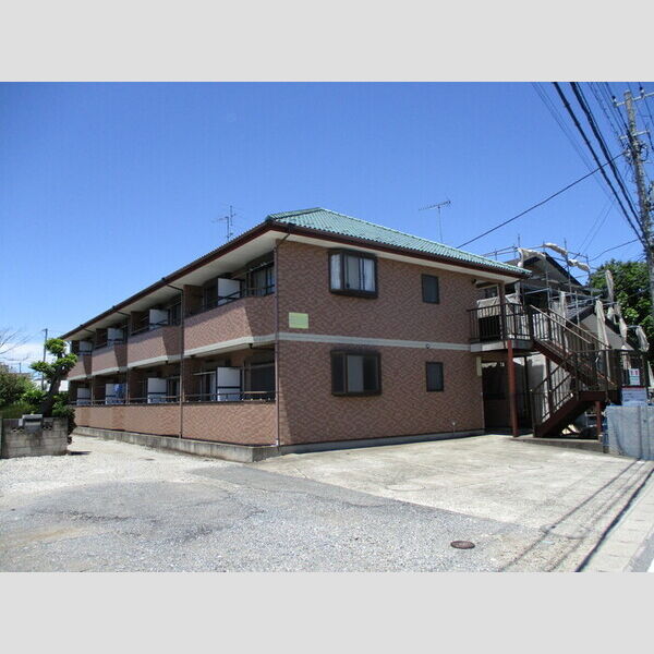 ロイヤルハイツ大澤110号室 外観