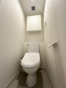 リブリ・コンフォースⅡ1階 トイレ