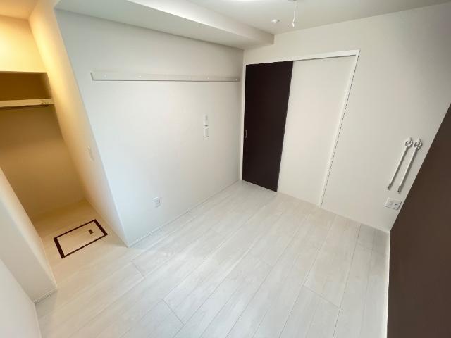 ラ・メルヴェーユ103号室 洋室