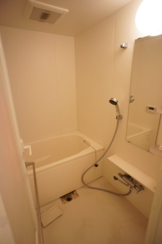 アールリエット津田沼0304号室 お風呂