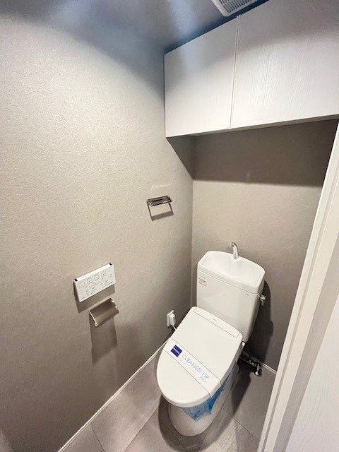 レジディア赤坂2階 トイレ