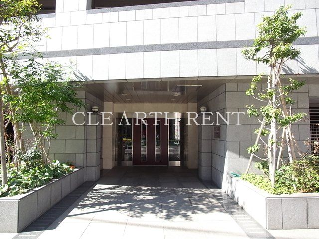 グラーサ西麻布2階 お洒落なエントランス