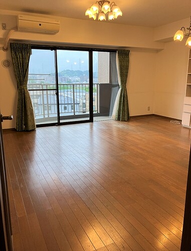 エクステ大倉山Ｂ棟 リビングダイニング