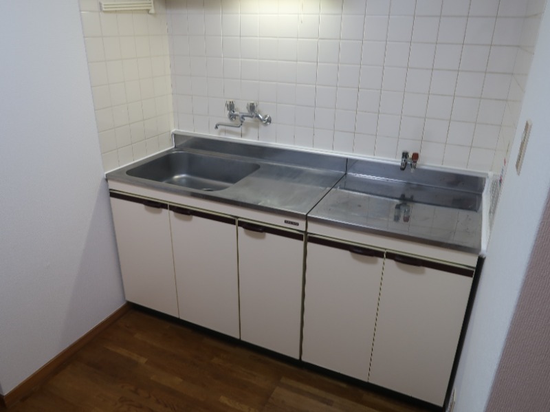 クリスタル大久保 キッチン