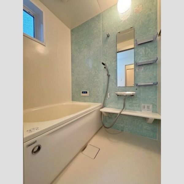 メゾンボヌール101号室 一日の疲れを癒すお風呂♪追い焚き機能付き