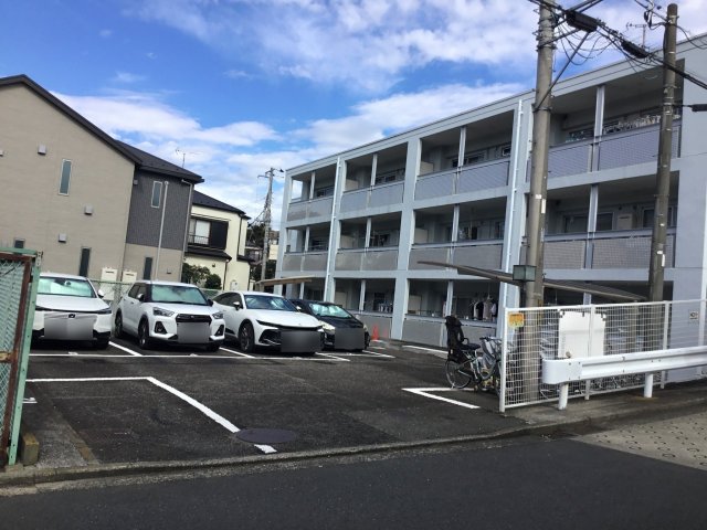 テルージュ菊名Ⅱ0305号室 平置き駐車場！
