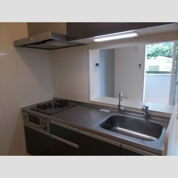 セレッソグランデ103号室 対面キッチン