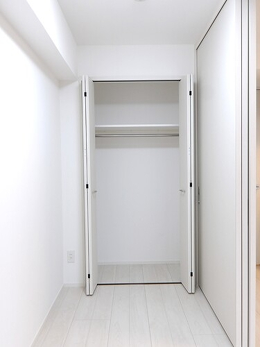 プレセダン板橋本町 クロゼット※同タイプ別部屋2025年11月新築未入居時撮影