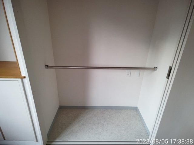 南青山ハウス2階 クローゼット（洋室3）