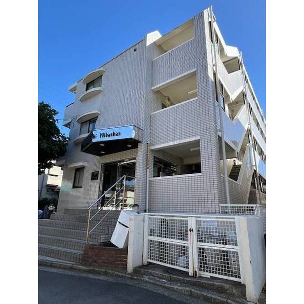 クリオ根岸弐番館0402号室 外観