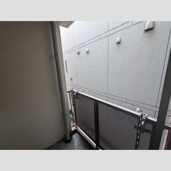 パラッツォみなとみらい201号室 バルコニー