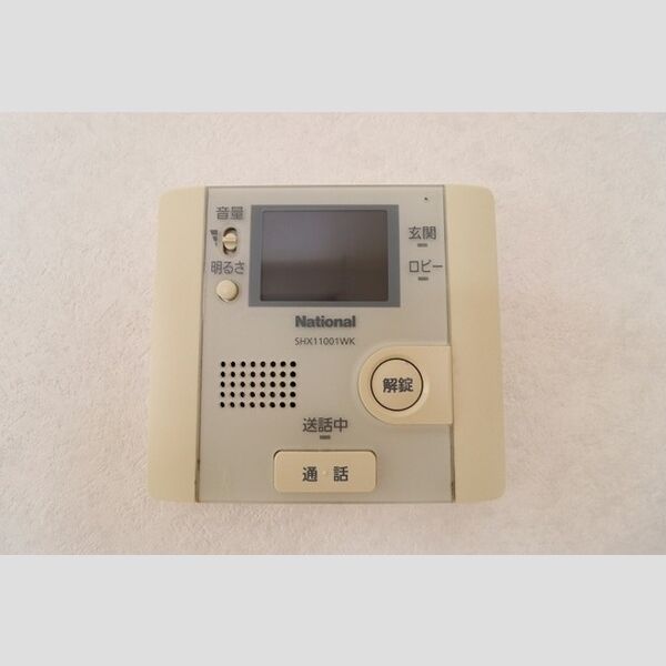 コルティー106号室 TVインターホン