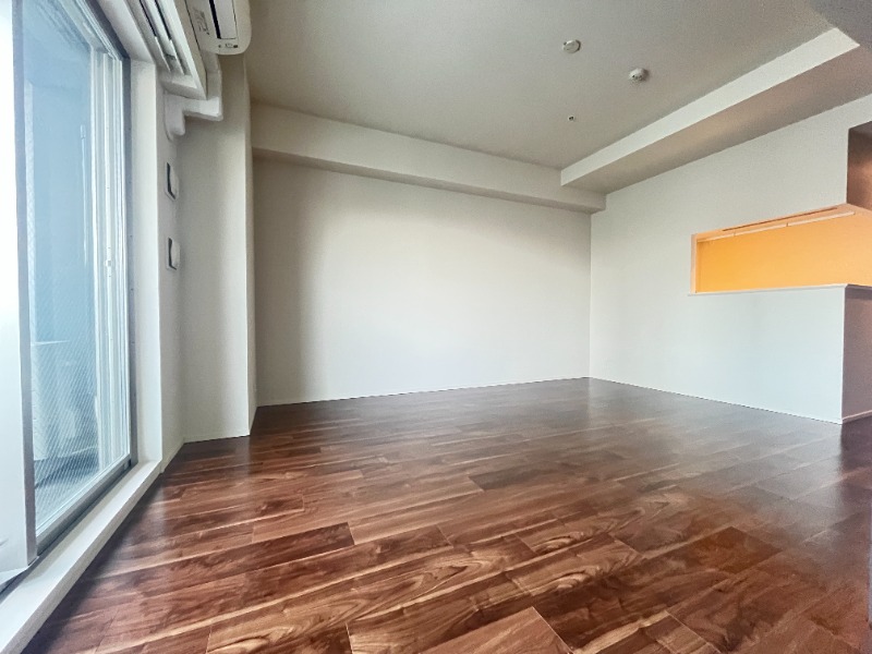 クロスレジデンス飯田橋 リビング