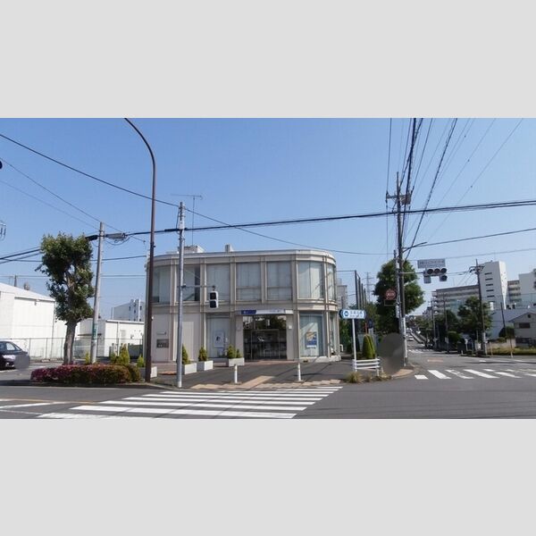 ベルウッド伍番館 きらぼし銀行成瀬支店まで426m