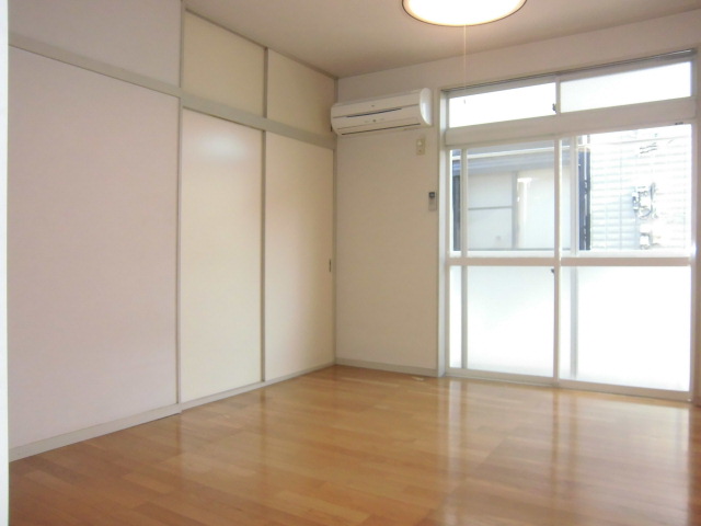 コーガフラット 寝室