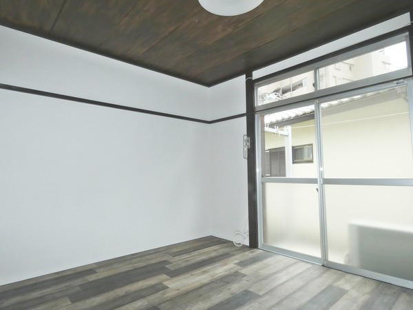 さいわいハイツ205号室 リビング