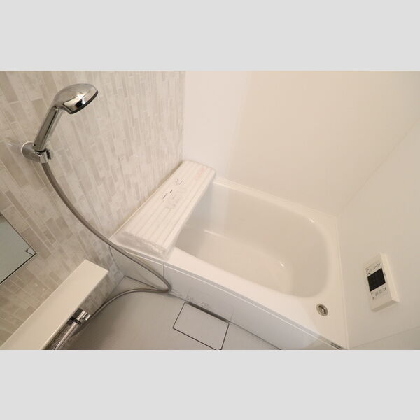 アヴァンス富士見町 バスルーム