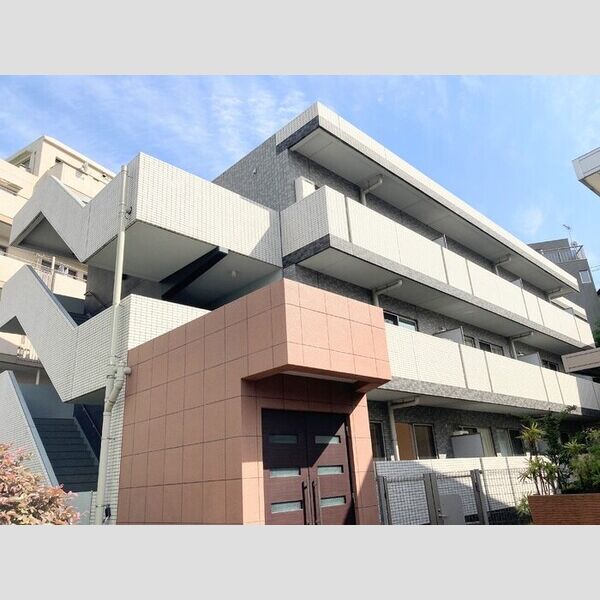 エクレールHP上星川305号室 建物外観