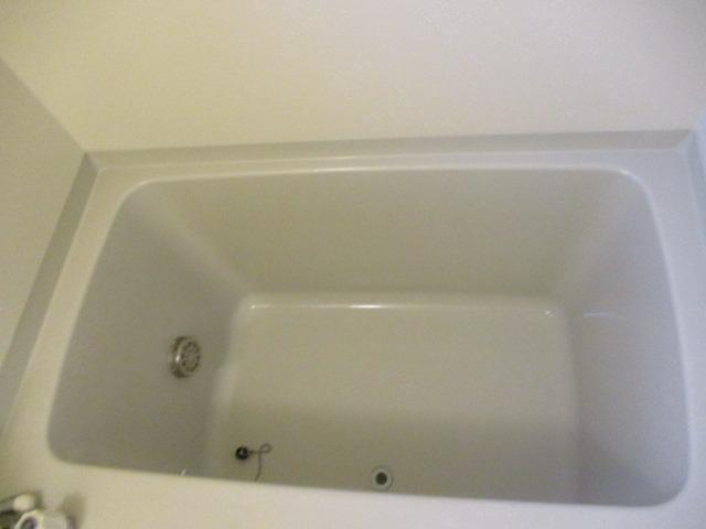 オストベルグ・ミヤコ1階 お風呂