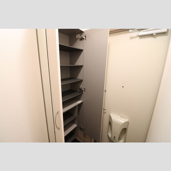 クラベール シューズボックス