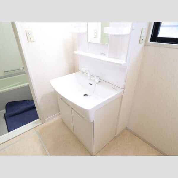 池部邸 洗髪洗面化粧台