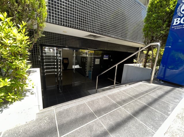 グラントゥルース大森プレミオ304号室 エントランス