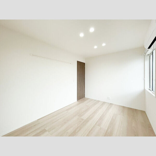 センカⅢ106号室 洋室6.9帖