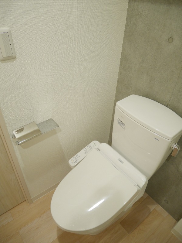 ラシクラス鷺ノ宮地下1階 トイレ