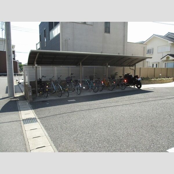 ジェンティーレ703102号室 駐輪場