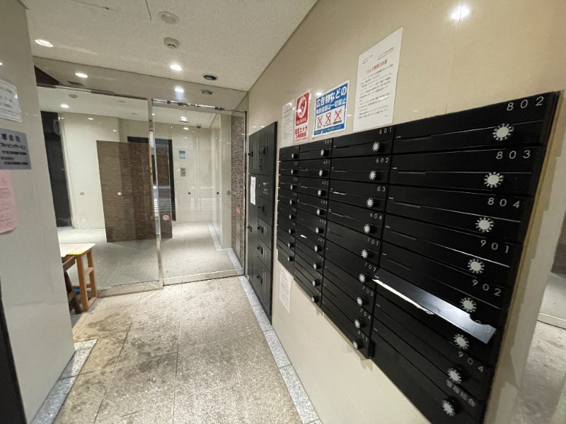 プレセダンヒルズ阪東橋3階 メールコーナー