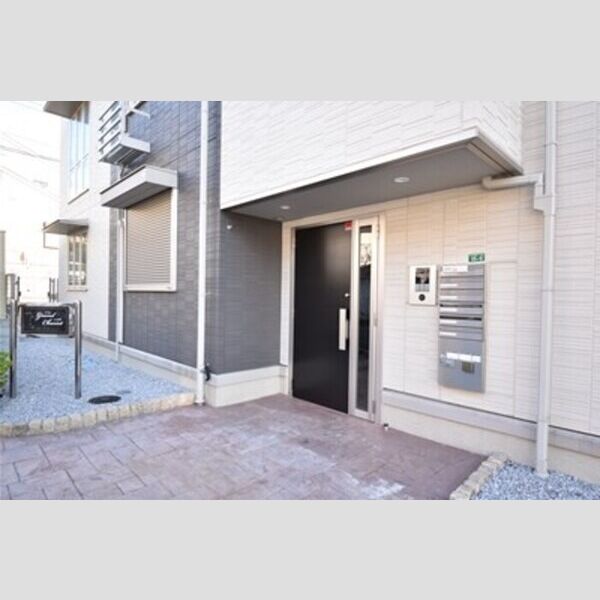 グラン・シャリオ エントランス