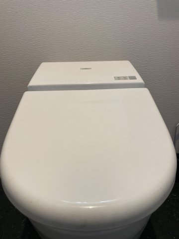 grandir201号室 温水洗浄機能あります。便座も暖かいです。