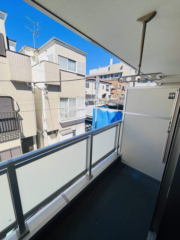 リブリ・フルール3階 バルコニー